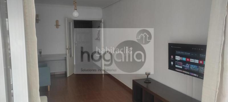 Foto 2b8fbf49-270c-4490-a4c3-db22836d4d21. Rent flat in San Carlos - San José Sevilla