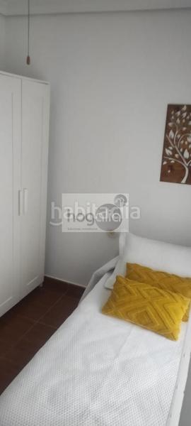 Foto e5cbe9bf-a4cc-4e7e-a6ab-aac7a6d53a5a. Lloguer pis a San Carlos - San José Sevilla