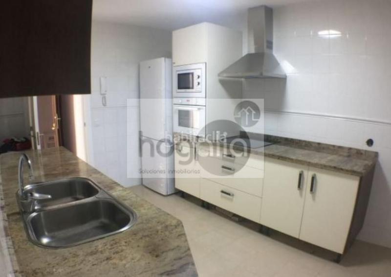 Foto 16531e79-6df7-4d0b-824e-cb0bf6171168. Affitto appartamento con parcheggio in Bami - La Estrella Sevilla