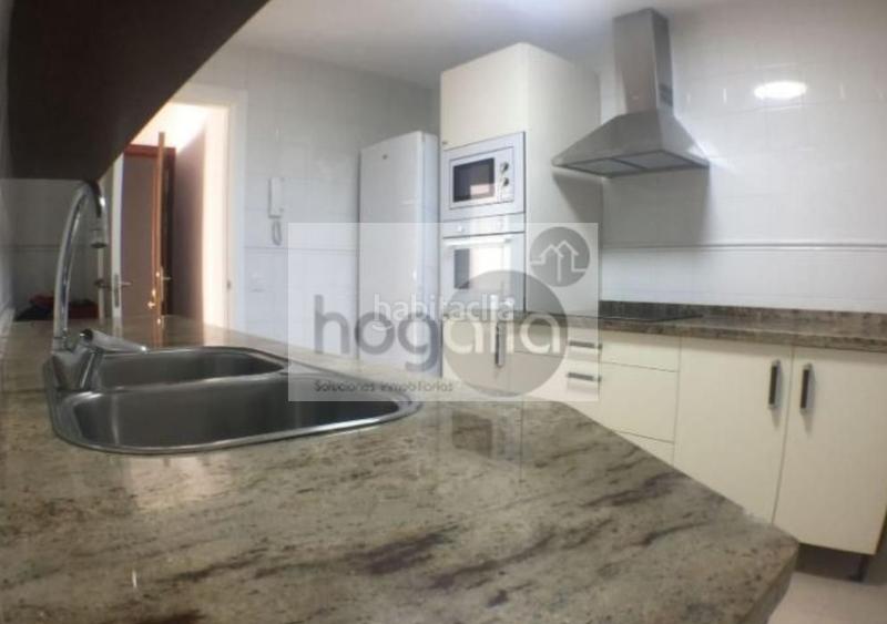 Foto 1688d076-0659-4373-8037-cfc203c80063. Affitto appartamento con parcheggio in Bami - La Estrella Sevilla