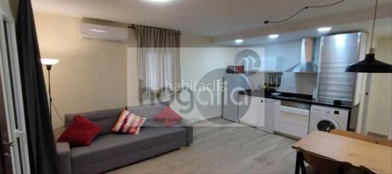 Foto c149ff88-16f5-4e1c-a35d-6866f35190b4. Location rez-de-chaussée dans San Carlos - San José Sevilla