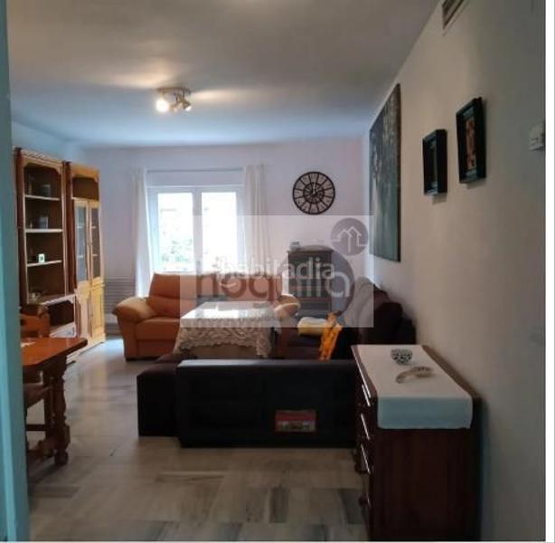 Foto 5ec41b2e-9fb6-4929-9f1d-983e5f59c3b8. Miete etagenwohnung mit parking in Doctor Barraquer - G. Renfe - Policlínico Sevilla