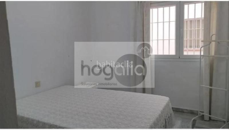 Foto 6cbadc94-ef80-48f6-b413-fa54375e10f3. Miete etagenwohnung mit parking in Doctor Barraquer - G. Renfe - Policlínico Sevilla