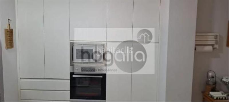 Foto d65d1a2b-f631-4ed2-bb84-a238f7102075. Alquiler piso en Los Remedios Sevilla