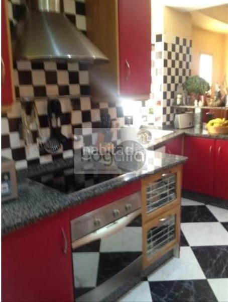 Foto 46463376-9847-4d5f-80fa-20e60304971d. Affitto appartamento con parcheggio in Bami - La Estrella Sevilla