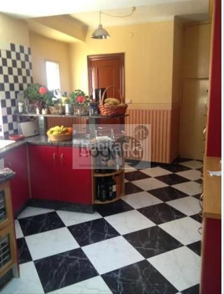 Foto 7c8e99f1-899a-4ed2-83fb-707ada895f38. Affitto appartamento con parcheggio in Bami - La Estrella Sevilla