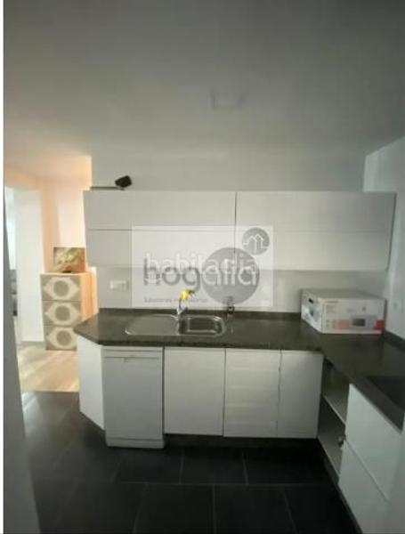 Foto c63ee974-7bcc-4734-861f-0b9a87fc0892. Rent ground floor in El Torrejón - El Cerezo Sevilla
