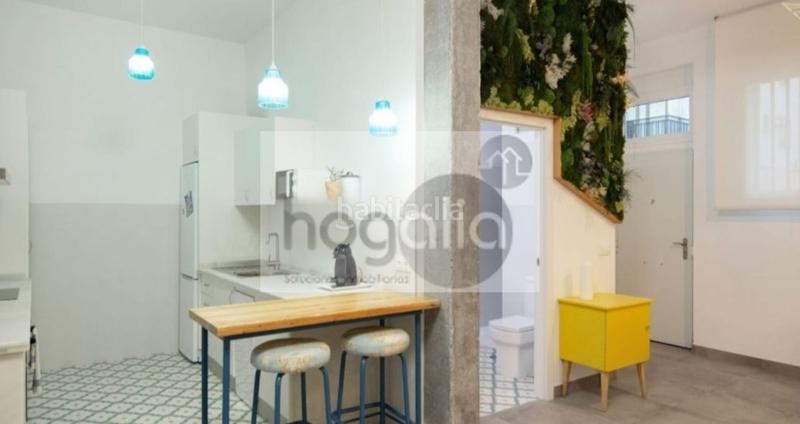 Foto f31790f0-ab5d-490c-a6eb-b07803d8fbe1. Location studio dans Cruz Roja Sevilla