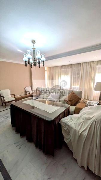 Foto 0c005f21-0cc4-4fff-99e2-a450127d2e07. Appartamento in Barrio del Nervión Sevilla