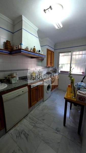 Foto f09a95d3-5f63-4d70-bec0-0da32eee896c. Appartamento in Barrio del Nervión Sevilla