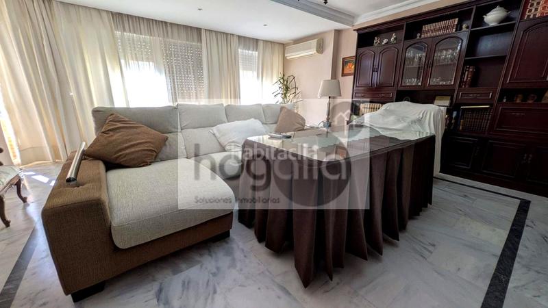 Foto f257fd1d-9fde-4a8a-97da-4590999b6226. Appartamento in Barrio del Nervión Sevilla