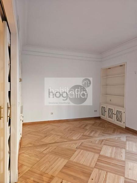 Foto 445372e8-5f2b-4935-9352-14f9de06a69d. Miete etagenwohnung in Parque María Luisa -Giralda Sur Sevilla