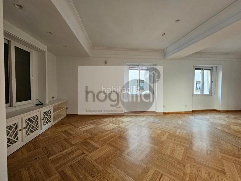 Foto 46389226-9db4-49d8-8bf3-f1fc02c09ad8. Miete etagenwohnung in Parque María Luisa -Giralda Sur Sevilla