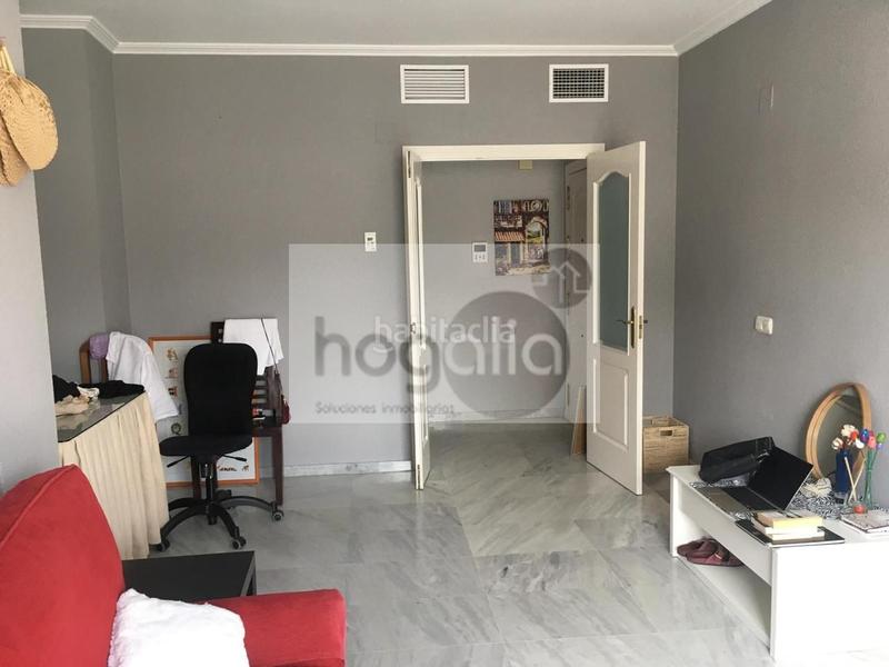 Foto 8e0607c6-6767-4297-b558-f1f10938b6c1. Rent flat in La Calzada - La Florida Sevilla