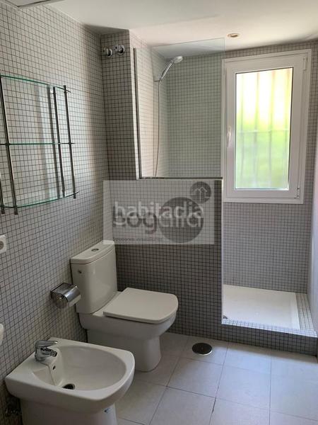 Foto 0bfbde2b-98bf-45cb-8575-d6ade9b3b21d. Affitto appartamento con parcheggio in El Porvenir Sevilla