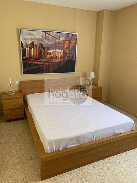 Foto c6cfbb14-e3ec-49dd-a048-7f96436f4da2. Affitto appartamento con parcheggio in El Porvenir Sevilla