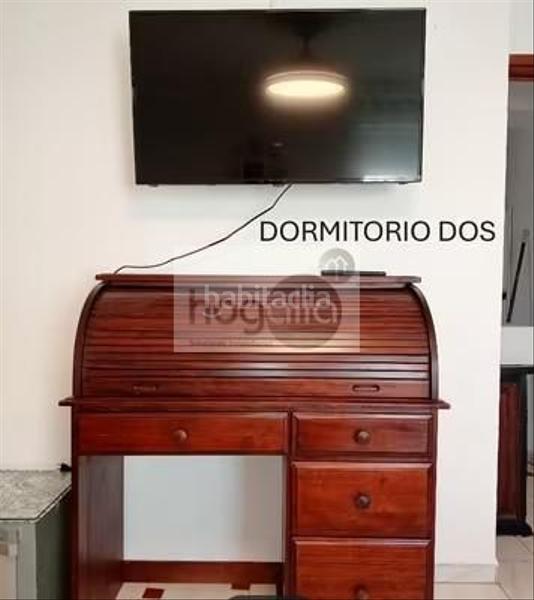 Foto d8b6ace0-22e5-4e60-b53f-a38838dd2045. Location appartement avec parking dans Ciudad Jardín Sevilla