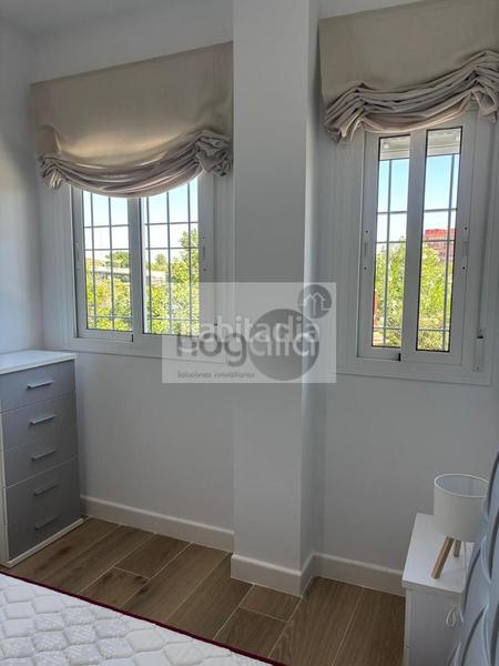 Foto d9962e7e-02f2-4ab9-b782-06dec8a5615c. Rent ground floor in Triana Casco Antiguo Sevilla