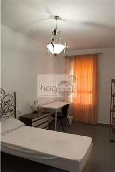 Foto fd7c9489-b95f-4b63-ba25-775accbf2eb3. Affitto duplex in La Oliva Sevilla