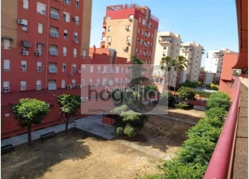 Foto 71af1a6e-edfb-492d-9c9c-1af0d7290f33. Miete zweistöckige wohnung in La Oliva Sevilla