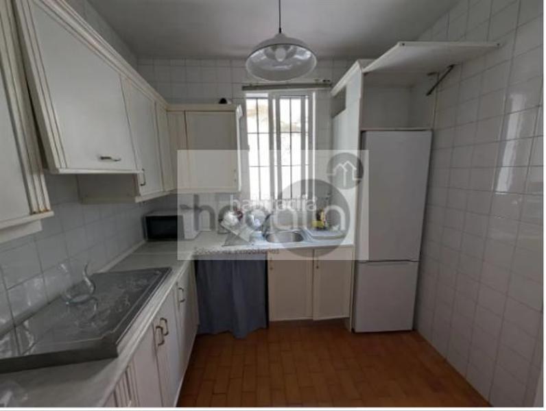 Foto ac4c892c-cf8b-49c9-8c40-bb1b4d47aa60. Alquiler piso en Feria Sevilla