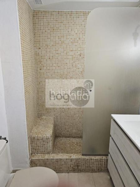 Foto 15fca114-9e00-4c45-9991-f31cf5c7399a. Location appartement dans Parque María Luisa -Giralda Sur Sevilla