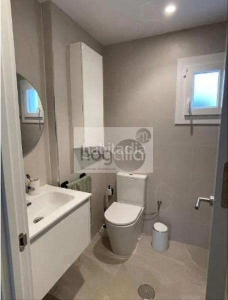 Foto 4d518be5-6916-46a1-acbf-17cfc2088452. Alquiler piso en Cruz Roja Sevilla