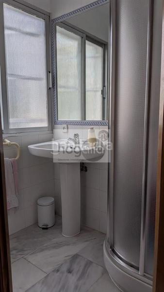 Foto 0ad07a51-751c-40fe-abda-a380549a8695. Flat in Barrio del Nervión Sevilla