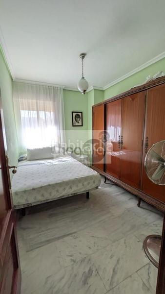 Foto 4d6b5452-0b2e-451c-bcd7-80310a664836. Flat in Barrio del Nervión Sevilla