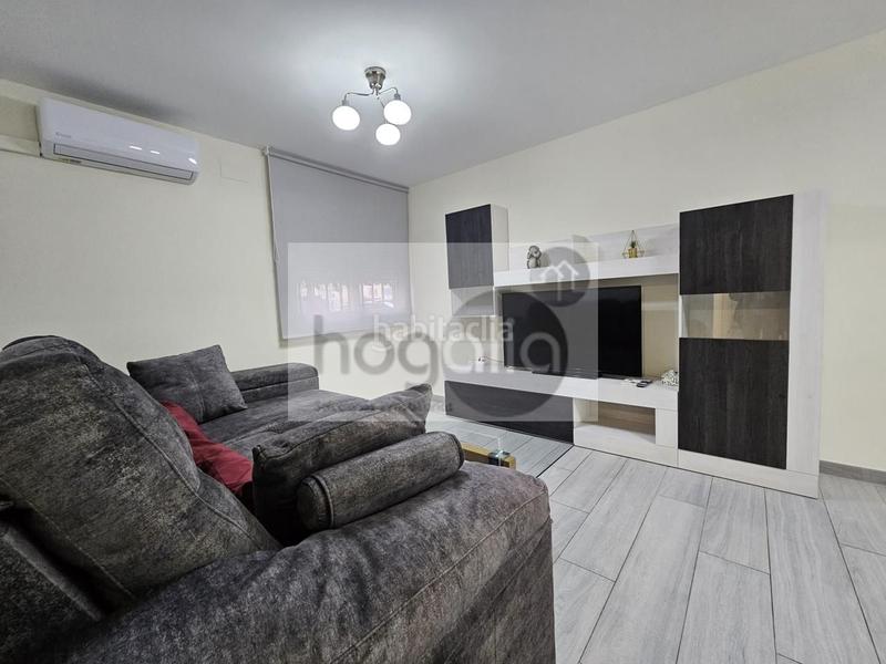 Foto 37ffc14e-d0cf-4927-a6c7-3451e501fca8. Affitto piano terra in Barriada de Pineda Sevilla