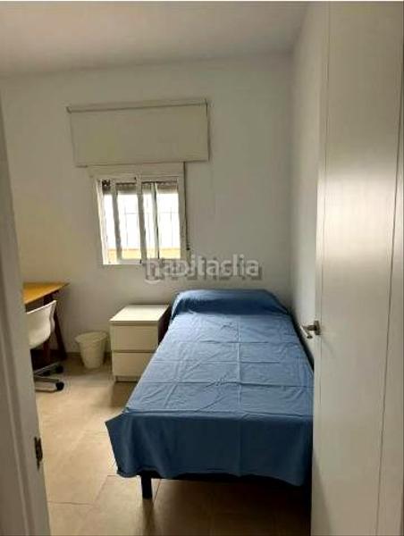 Foto 819263cd-6276-4491-bfdc-5b482937d66f. Rent ground floor in El Plantinar - Avda. La Paz - El Juncal Sevilla