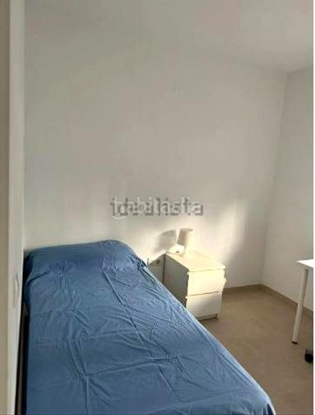 Foto a0f4b52b-7309-46d4-bc38-9a735a2ae0d7. Rent ground floor in El Plantinar - Avda. La Paz - El Juncal Sevilla