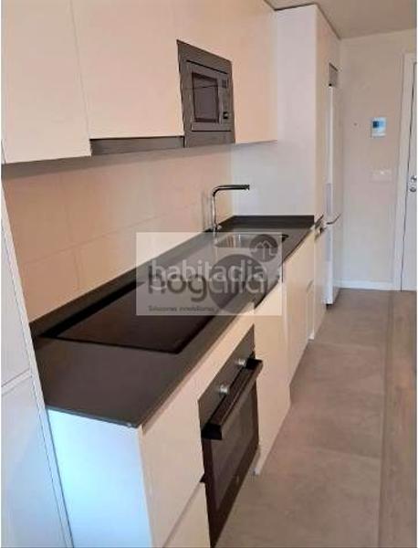 Foto 6fb286b1-79c0-4282-b7aa-450cb64a55d6. Alquiler piso en colores - entreparques Sevilla