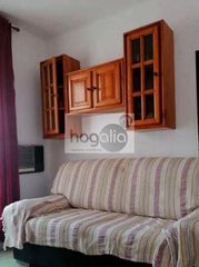 Rent Flat in Triana Este