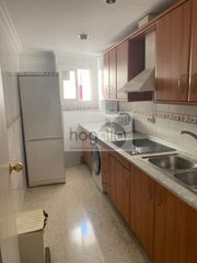 Rent Flat in Doctor Barraquer - G. Renfe - Policlínico