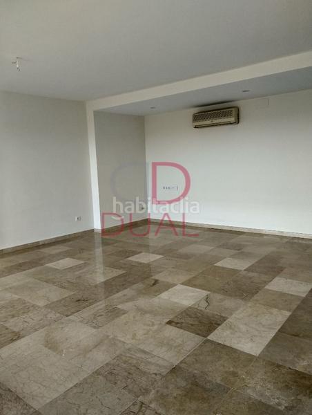 Foto b86f318e-afa3-45ed-b2ca-210e14f780ac. Location appartement avec parking dans Ollerías - San Cayetano Córdoba