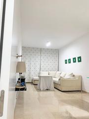 Rent Flat in Vista Alegre - Parque Cruz Conde. Muy buena vivienda cerca de ministerios