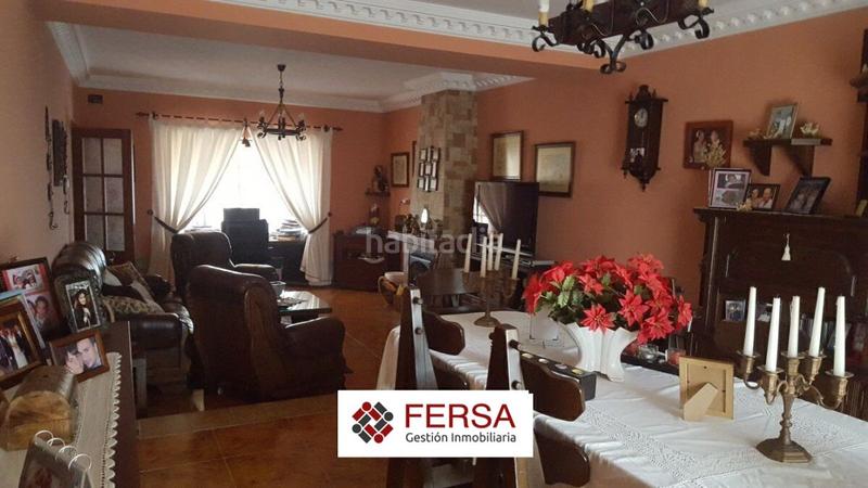 Foto 811a43da-b009-42ba-9485-922dcc9e0efd. Chalet con riscaldamento parcheggio piscina in Carretera de Sanlúcar - Sudamérica Puerto de Santa María (El)