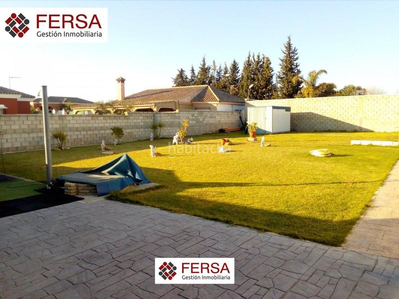 Foto c9d3d0f1-c7dd-459d-ab45-d3c029d6dacc. Chalet con riscaldamento parcheggio piscina in Carretera de Sanlúcar - Sudamérica Puerto de Santa María (El)