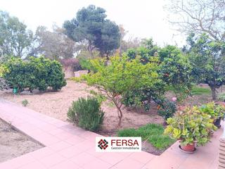 Xalet a Cuatro Pinos - El Carmen. Fersa inmobiliaria vende en exclusiva casa con gran parcela y ar