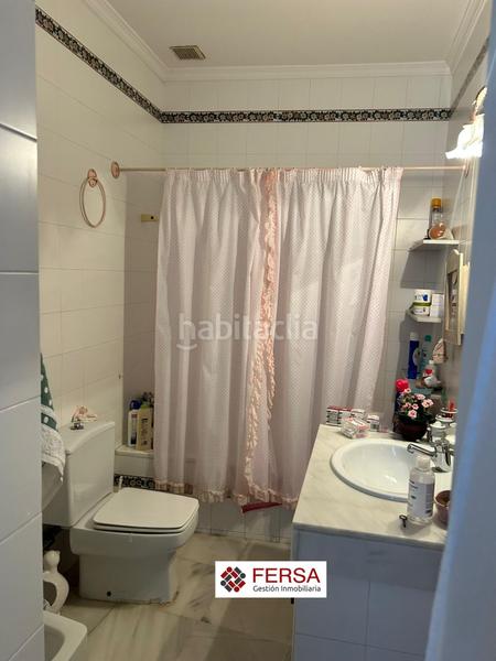 Foto d8e0098f-1f19-4df0-913c-6fb87f2b5995. House in Casco Histórico - Ribera del Marisco Puerto de Santa María (El)