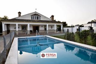 Xalet en Cuatro Pinos - El Carmen. Fantastico chalet independiente en venta en el carmen
