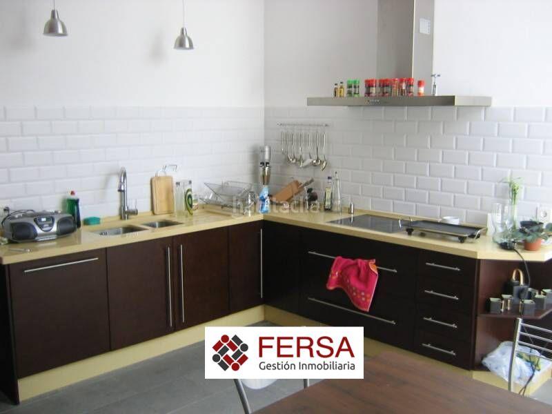 Foto 421edb4d-f8d8-47d6-bba9-9ec31c673794. Casa  de 2 mano en venta en Centro Puerto de Santa María (El)