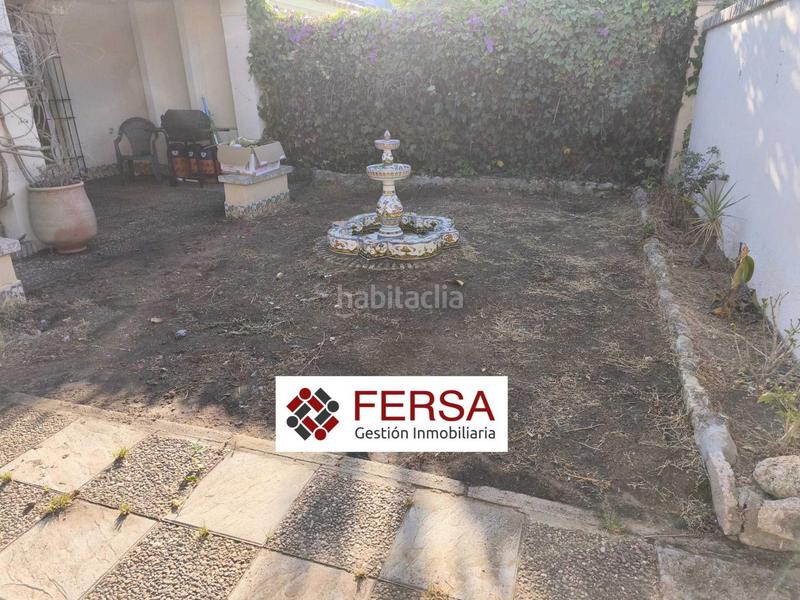 Foto 20637187-4608-4c80-8a23-6b230efa852c. Doppelhaus mit heizung parking in El Águila Puerto de Santa María (El)