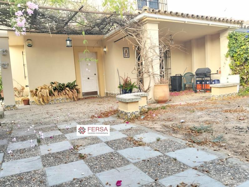 Foto d71a7c06-e95f-49e9-9cd8-c774fc2dc49b. Doppelhaus mit heizung parking in El Águila Puerto de Santa María (El)