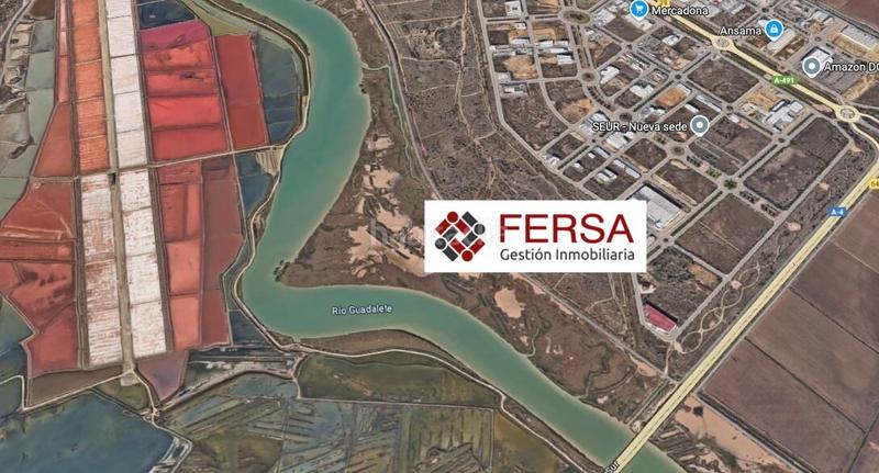 Foto ed282540-f668-4f54-92c0-e084c920c1b7. Solar industrial a El Juncal - Vallealto Puerto de Santa María (El)