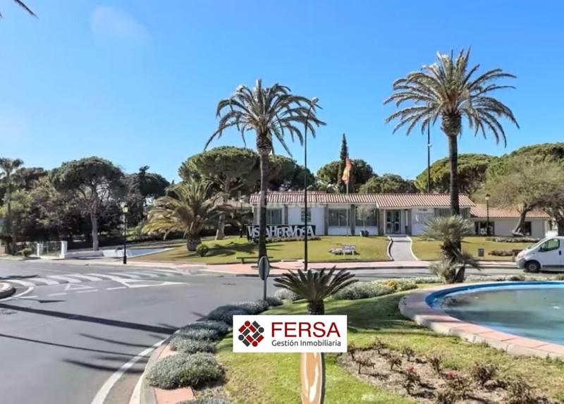 Foto 1d97ab46-3cdb-439d-9e7f-33c049bdbee7. Chalet mit parking in Vistahermosa Puerto de Santa María (El)