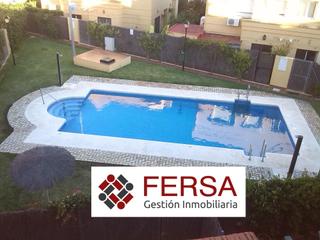 Rent Semi detached house in Las Redes. Alquiler de temporada en la playa de las redes de mediados de en