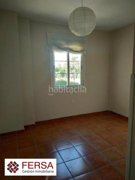 Foto 370bfff9-31ba-4010-a365-2712f4df3d44. Casa adossada amb calefacció piscina a El Ancla Puerto de Santa María (El)