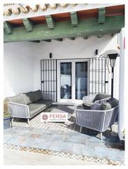 Rent Semi detached house in Vistahermosa. Adosado en fuerte ciudad en alquiler de larga duración